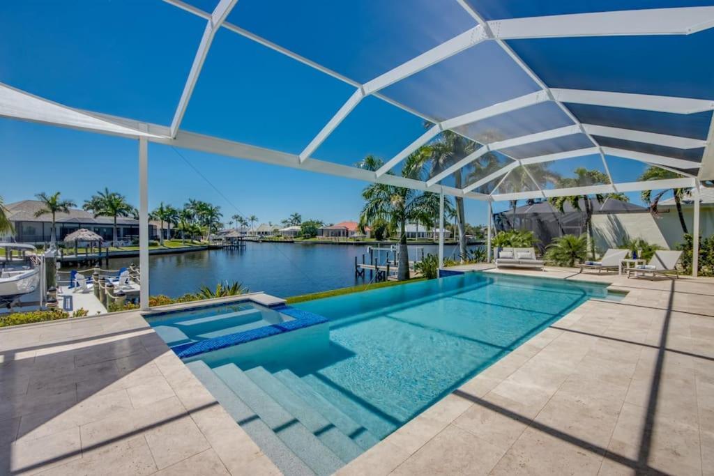 Villa Sensation By Coralvilla - New,Modern With Pool Cape Coral Kültér fotó