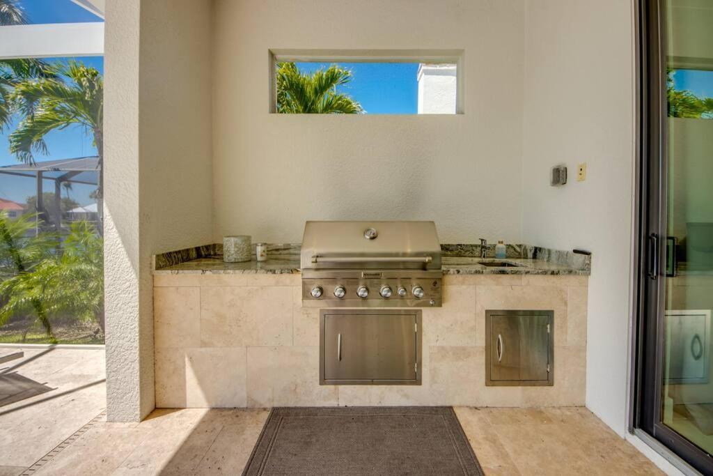 Villa Sensation By Coralvilla - New,Modern With Pool Cape Coral Kültér fotó