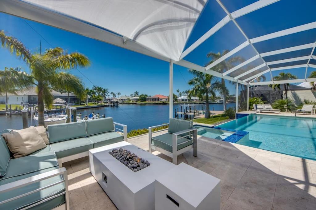 Villa Sensation By Coralvilla - New,Modern With Pool Cape Coral Kültér fotó
